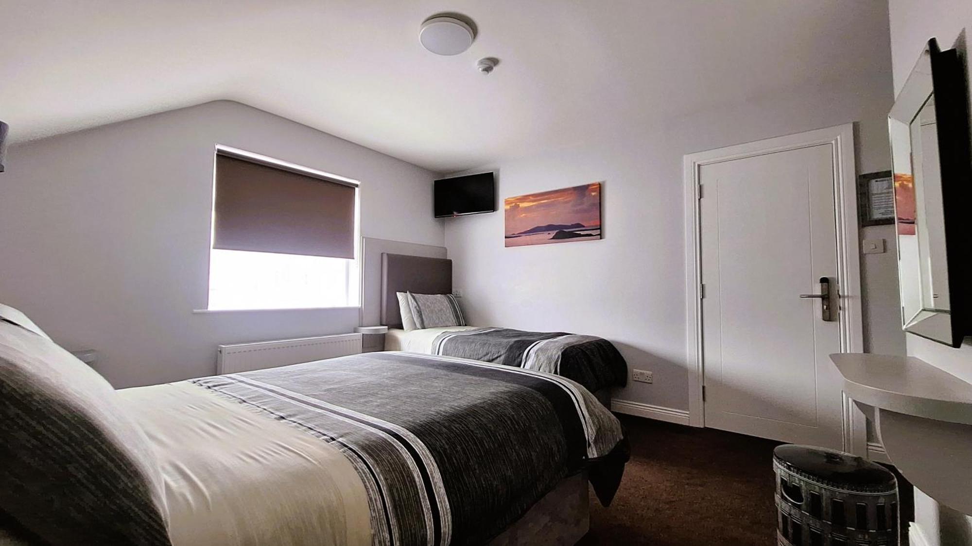 Murphy'S Guesthouse Ντίνγκλε Εξωτερικό φωτογραφία